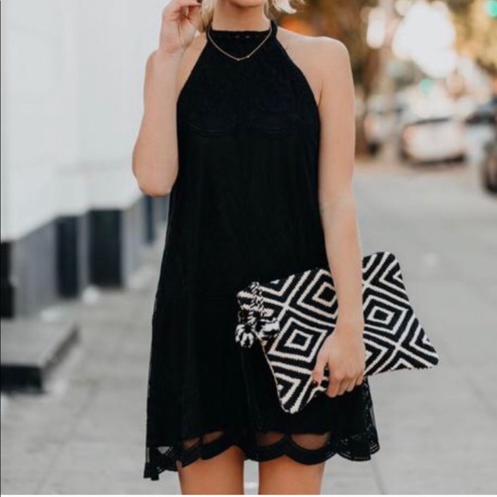 Vicidolls black lace shift dress
